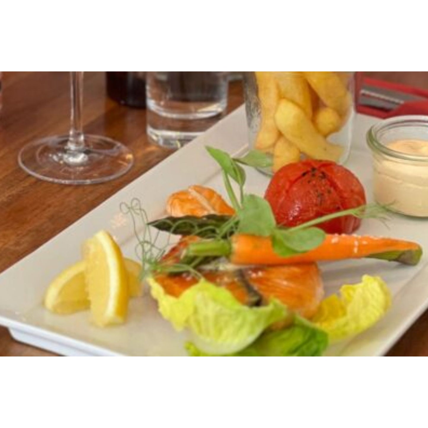 SMØRSTEGT LAKSE STEAK